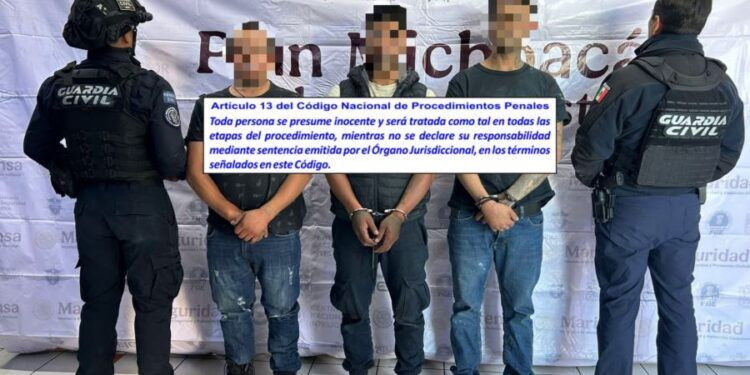 Impacto Frontal En La Siglo Xxi: Patrulla Volcada Y Guardias Civiles Gravemente Heridos