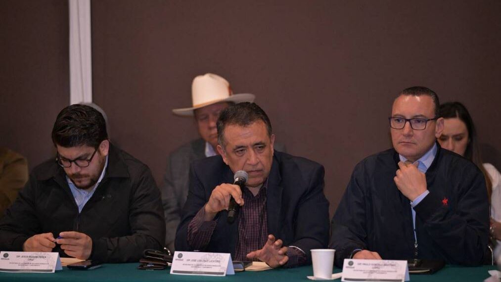 Cruz Lucatero Destaca Avances En Ley De Aguas - El Día De Michoacán