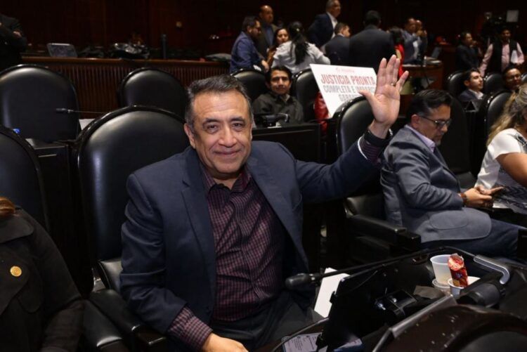 Diputados Dan Carpetazo A Las Pensiones Doradas - El Día De Michoacán