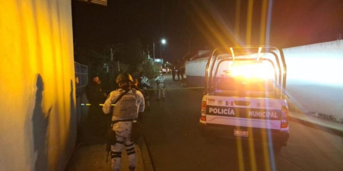 Ejecutan A Taxista A Balazos A Escasos Metros De La Fiscalía Y El Cereso De Uruapan 19 Ejecutan A Balazos A Taxista A Unos Pasos De La Fiscalia De Uruapan - El Día De Michoacán