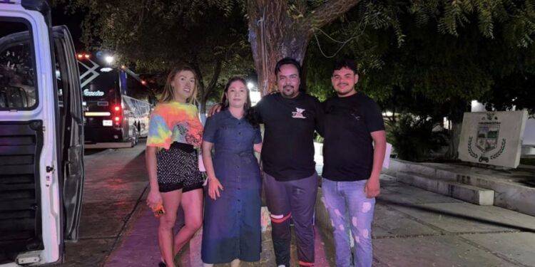Gladyz Butanda nombra al Arquitecto Carlos Parra como delegado en Apatzingán para transformar el transporte