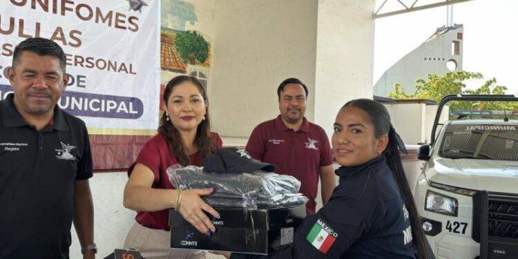 Dos héroes caen en combate contra las llamas en Tacámbaro