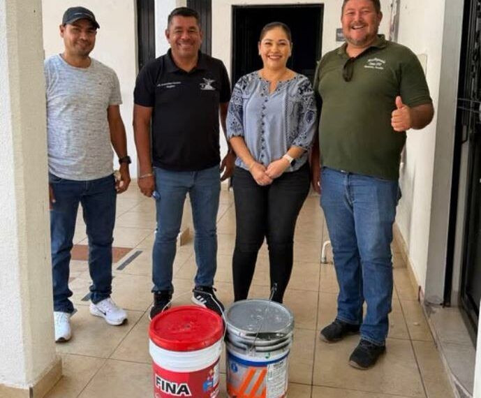 Irma Moreno Transforma La Educacion En Buenavista Con Pinceladas De Esperanza - El Día De Michoacán