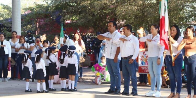 ¡Escándalo En Michoacán! Padre Goyo Humilla A Bedolla: «Primero Los Nuestros, No Cuba; Muestre Humanismo Con Los Que Sus Amigos De La Maña Desplazaron»