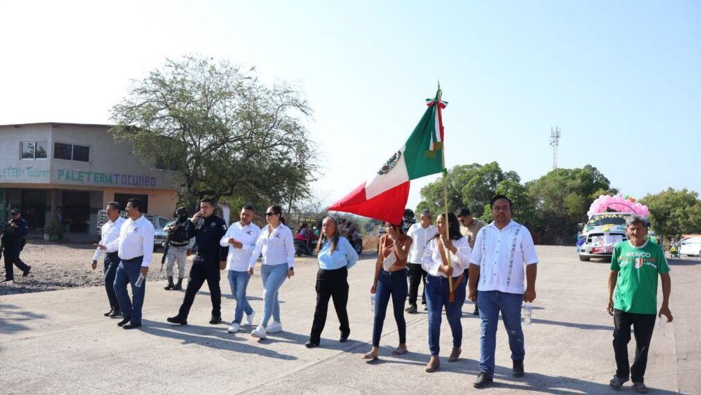 ¡ESCÁNDALO EN MICHOACÁN! Padre Goyo humilla a Bedolla: «Primero los nuestros, no Cuba; muestre humanismo con los que SUS AMIGOS DE LA MAÑA DESPLAZARON»