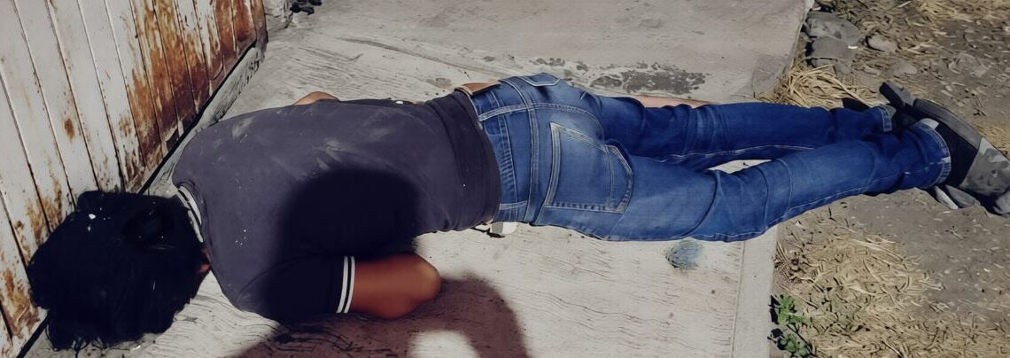 Ejecución En Apatzingán: Hallan Cadáver Acribillado En La Colonia Pénjamo 19 La Ultima Y Nos Vamos Asesinado2014 - El Día De Michoacán