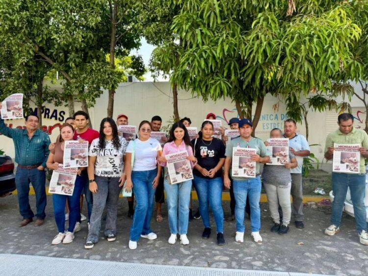 Paola Castaneda Agita Las Bases De Morena En Apatzingan 1 - El Día De Michoacán