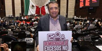 Comando Armado Embosca A La Guardia Civil; Agoniza Un Policía