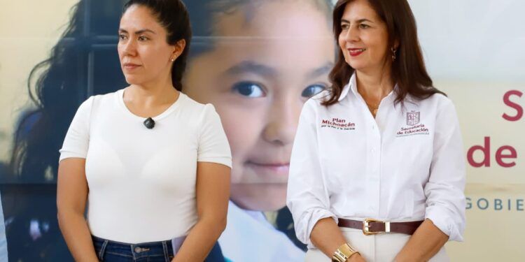 *Transformación Educativa En Apatzingán Beneficia 30 Mil Estudiantes Y 2 Mil Docentes Con Más De 65 Mdp En Obras Y Un Llamado A Las Becas