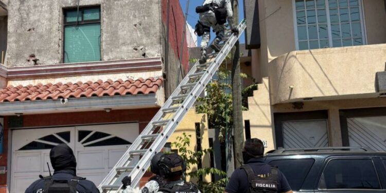 Fge Arranca De Cuajo La Red De “Ojos Del Crimen” Que Vigilaba A Las Autoridades En Apatzingán