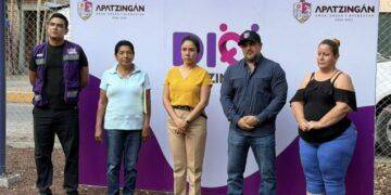 ¡De Basurero A Sueño Cumplido! Fanny Arreola Y Ramón Ramírez Transforman La Colonia Ferrocarril En Un Jardín Familiar 26 Senado Aprueba Por Unanimidad Ley Impulsada Por Raúl Morón Que Declara La Lectura Como Un Derecho Humano Inalienable