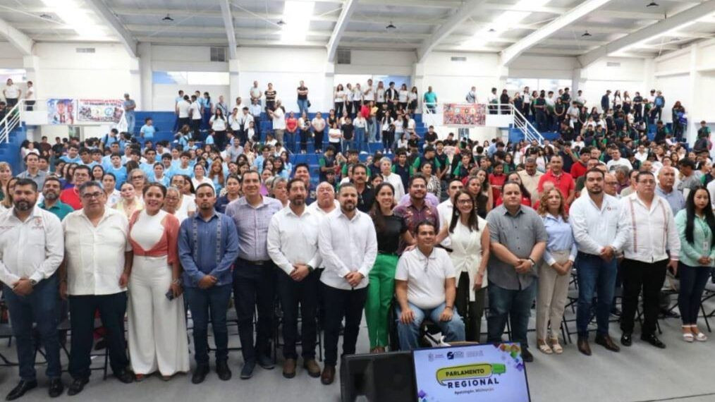 Apatzingan Parlamento Regional Ley Dh Mich - El Día De Michoacán