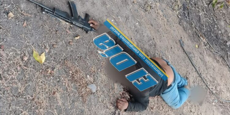 Comando Armado enfrenta a las fuerzas de élite en Apatzingán; hay un sicario abatido 1 La FGE capacita a Defensa y Guardia Nacional en Apatzingán con protocolos que evitan abusos
