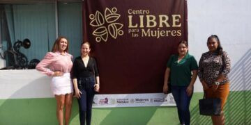 ¡65 Kilos De Mariguana En Simples Maletas! Mujer Fue Capturada Por Los Guardianes Del Camino En La Autopista De Occidente