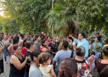 Cruz Lucatero Pone En Marcha Programa De Abasto Popular En Apatzingán