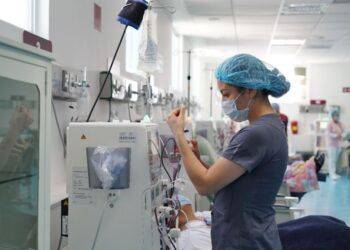 ¡Bravo, Genios! Invierten Millones En Un Teleférico Que Ahora Funciona… ¡Como Piscina!