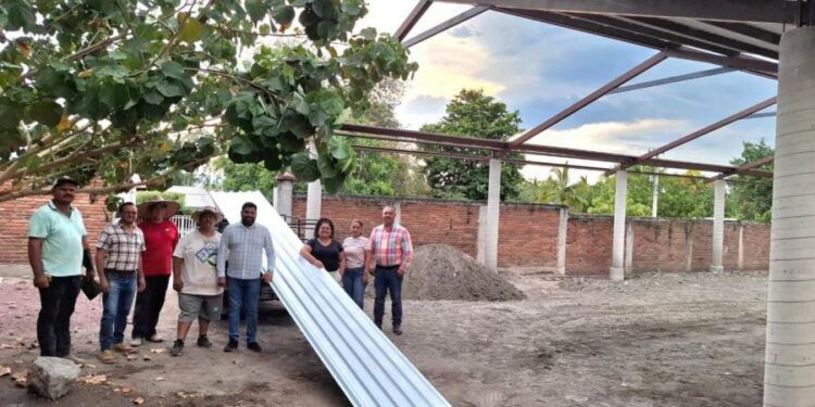 Hallazgo Macabro En Playa De Boca De Apiza, Coahuayana