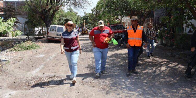 Trabajador de pipa de gas queda herido tras flamazo en un tanque estacionario
