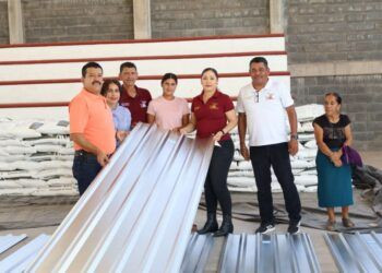 ¡65 Kilos De Mariguana En Simples Maletas! Mujer Fue Capturada Por Los Guardianes Del Camino En La Autopista De Occidente