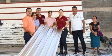 Irma Moreno Con Apoyo Directo Y Materiales Gratuitos Para Las Familias De Buenavista 26 ¡65 Kilos De Mariguana En Simples Maletas! Mujer Fue Capturada Por Los Guardianes Del Camino En La Autopista De Occidente