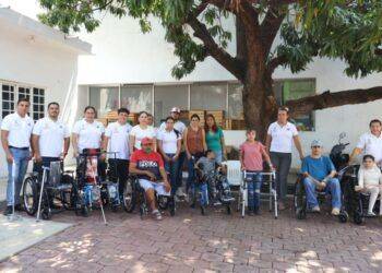 Gobierno De Apatzingán Inaugura Nueva Parada De Transporte En La Colonia Rubén Romero