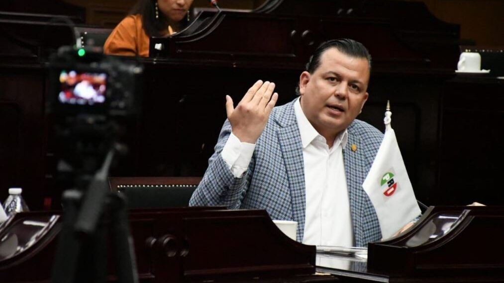 Memo Valecia Cuenta Publica - El Día De Michoacán