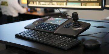 Michoacán Refuerza La Tecnología De Seguridad Del C4 En Morelia: Sesesp 2 En Morelia, Cateo Estratégico Deja Un Detenido, Droga, Arsenal Y Un Botín De Más De 95 Mil Pesos En Efectivo