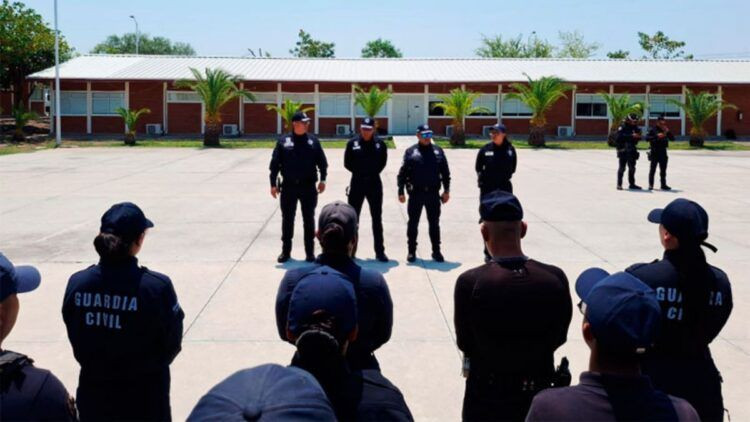Por Primera Vez Una Mujer Toma El Mando En La Comisaria Regional De Apatzingan - El Día De Michoacán