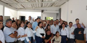 Gobierno De Apatzingán Inaugura Nueva Parada De Transporte En La Colonia Rubén Romero