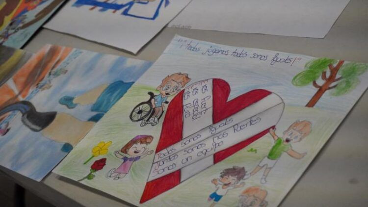 Recibe La Cedh Un Total De 8 Mil 523 Dibujos De Ninas Y Ninos - El Día De Michoacán