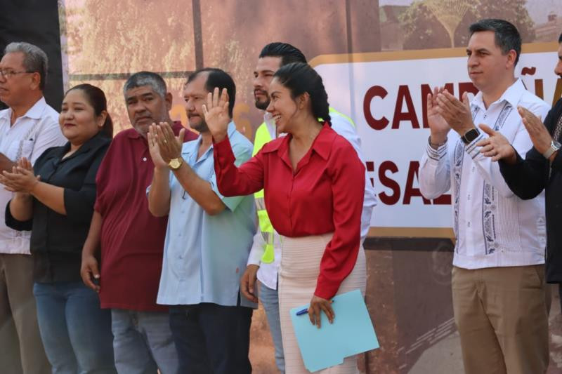 Francisco Aguilar convierte en prioridad comunidades Rurales de Apatzingán