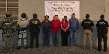 Decomisan Uniformes Militares En Narcotiendita De Zamora; Detienen A Desertor Del 17 Batallón