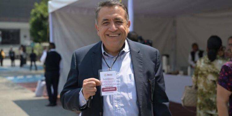 Francisco Aguilar convierte en prioridad comunidades Rurales de Apatzingán