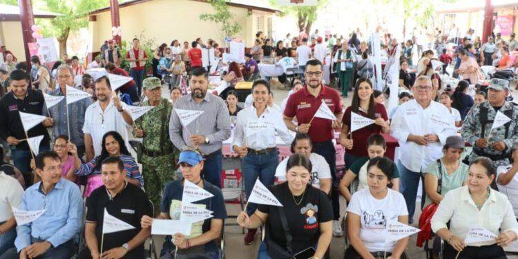 Gobierno de Apatzingán desata la cuarta edición de la Feria de la Paz y sacude la colonia Antorcha con servicios y apoyos masivos