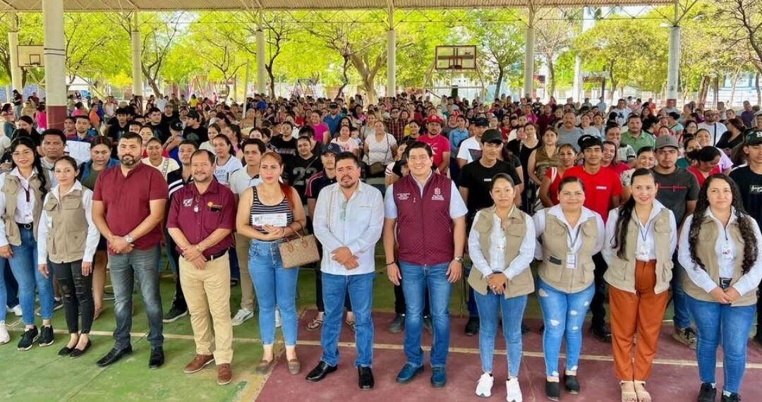 Ivan Santamaria Educacion Como Eje De Transformacion - El Día De Michoacán