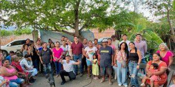 Sectores sociales arropan a Raúl Morón; senador encabeza con entusiasmo la unidad política en Michoacán
