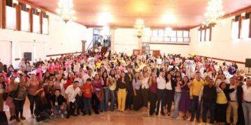 Octavio Ocampo convoca a defender el legado cardenista y la dignidad del pueblo en encuentro del PRD Michoacán 1 La senadora Celeste Ascencio visita sede al PT Michoacán