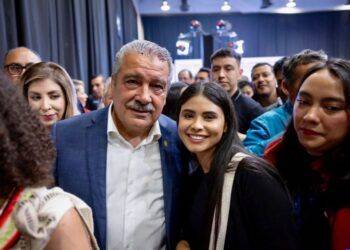 Iván Santamaría: Pasión y Compromiso por la Educación Rural en la Clausura de la Misión Cultural No. 21