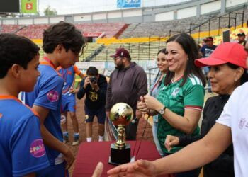 El Estadio Morelos abre sus puertas a jóvenes de la Copa Armonía y Bienestar