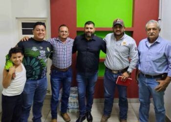 Francisco Aguilar organiza espectacular cabalgata y fiesta familiar para celebrar el Día del Padre en Apatzingán