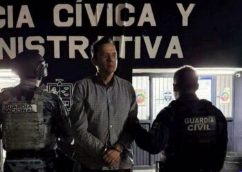 Operativo en Morelia: Aseguran drogas y cheques, y detienen a cinco presuntos integrantes de célula de halconeo