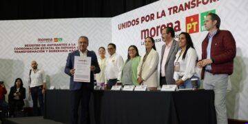 Carmelo Domínguez desafía a Rectoría y retoma su cargo por mandato judicial; autoridades brillan por su ausencia