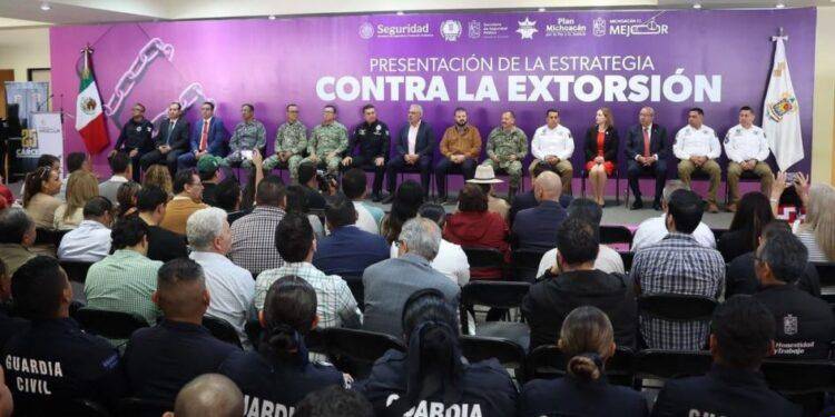 Fiscal de Michoacán pide otra licencia y abre debate sobre prioridades: ¿justicia o 4T?