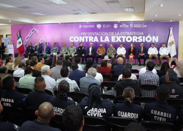 Fiscal de Michoacán pide otra licencia y abre debate sobre prioridades: ¿justicia o 4T?
