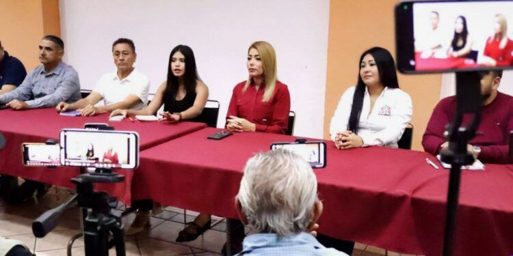 Con el pueblo todo, sin el pueblo nada: Torres Piña encabeza defensa de la Transformación en Morelia