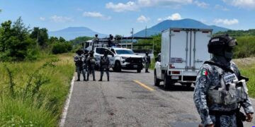 Cae abatido exmando de la policía de investigación de la Fiscalía General de Michoacán en ataque directo