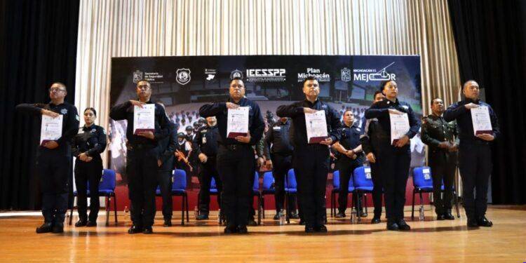 Policías de 39 municipios Michoacanos concluyen profesionalización en seguridad de proximidad