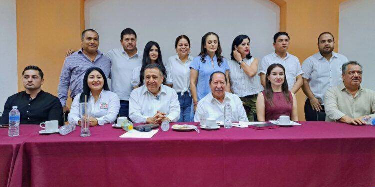 FGE ofrece recompensa de 100 mil pesos por información que permita localizar a tres personas desaparecidas