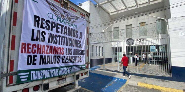 Exsecretaria de Carlos Manzo destapa vínculos entre Grecia Quiroz y Samuel “n” y pide investigación de fondo