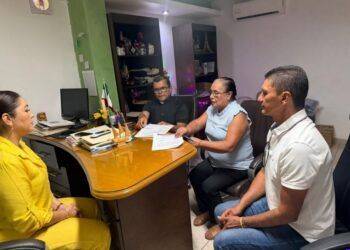 Paola Castañeda encabeza asamblea en Apatzingán y llama a la unidad para impulsar a Raúl Morón como Coordinador Estatal de la Cuarta Transformación